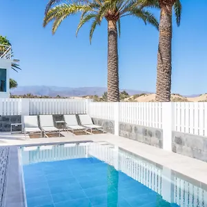 Oasis Maspalomas , San Bartolomé España