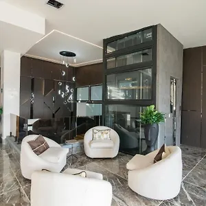 Lovera 4*, Santiago De Los Caballeros República Dominicana